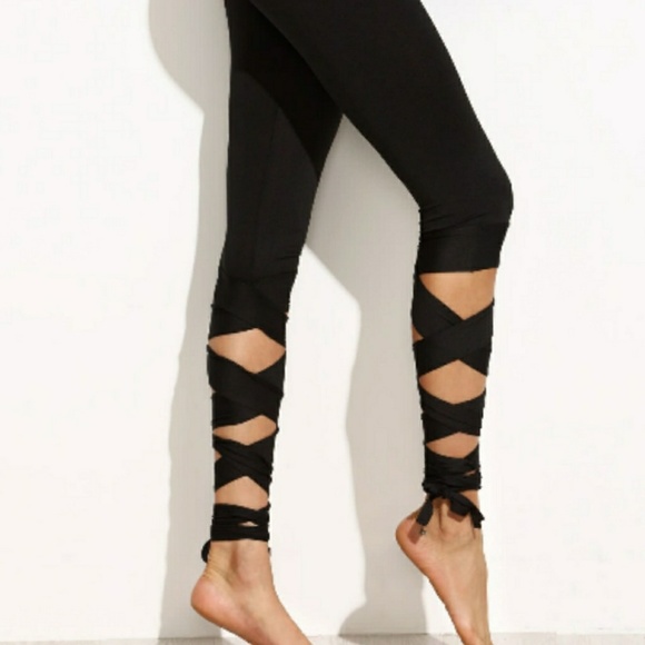 LAST PAIR! Bottom Tie Capri Yoga Workout Leggings - Picture 5 of 7